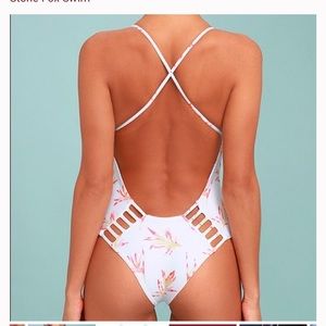 Stone Fox palma light grey print one piece